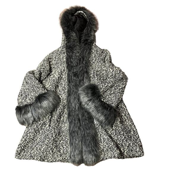 Vintage Women's Tre Sorelle Made in Italy Boucle' Wool Blend Faux Fur Trim Coat - Picture 6 of 10